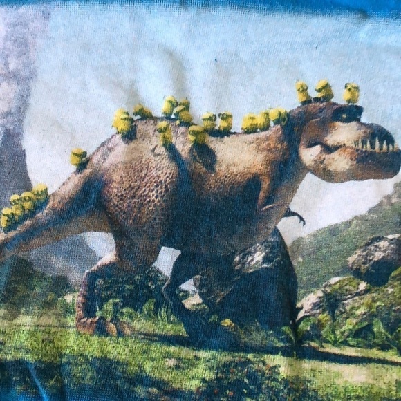 Boys blue minions and t-Rex short sleeve tee in size S - Picture 2 of 2